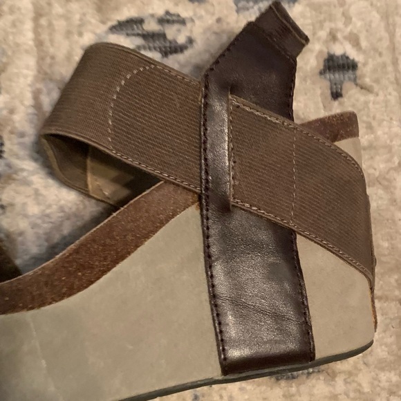 OTBT BRUSHNEL SUEDE Leather wedges shoes women’s size 6 - Picture 4 of 9